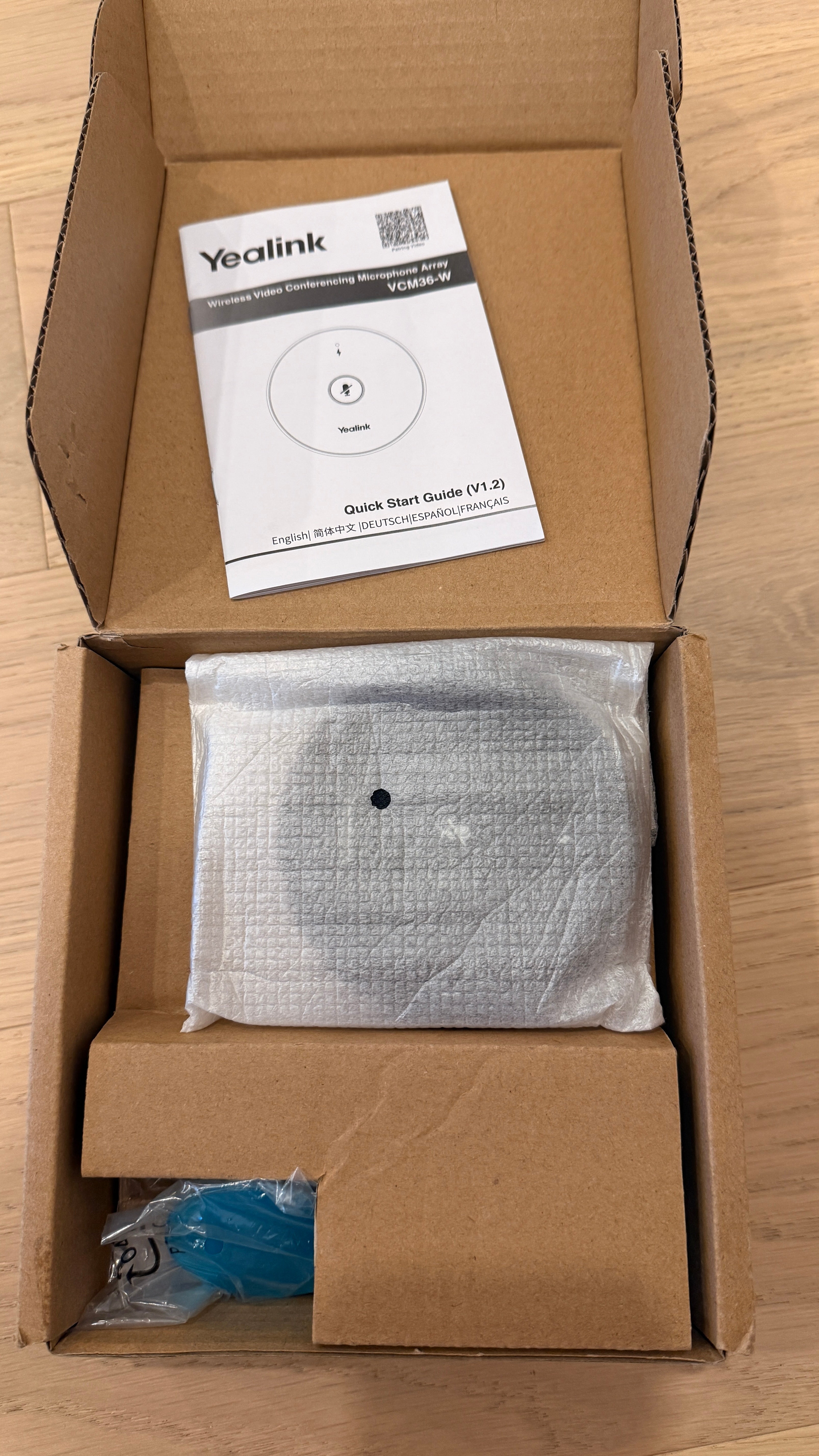 Yealink VCM36-W Package – 1303143-New-in-Open-Box