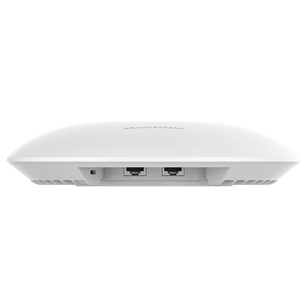 Grandstream GWN7672 Tri-Band Wi-Fi 7 Access Point built for high-demand environments.